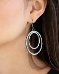 Radiating Refinement - Black
